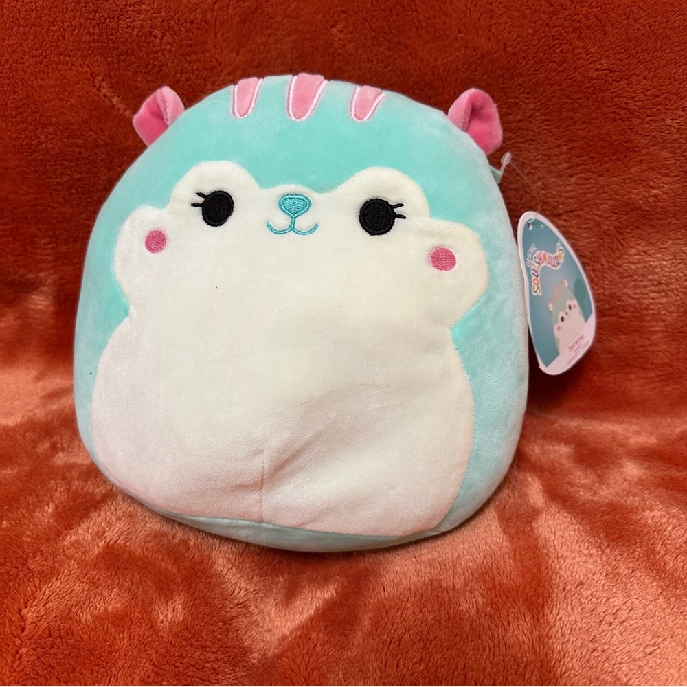 SQUISHMALLOWS Serene the Squirrel 8in NWT